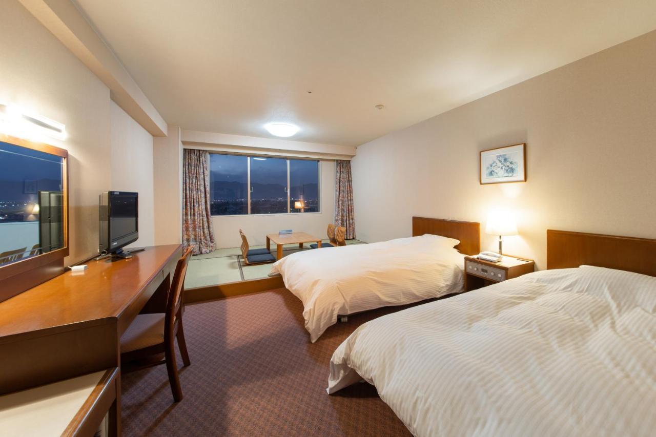 Royal Hotel Нагано Екстериор снимка